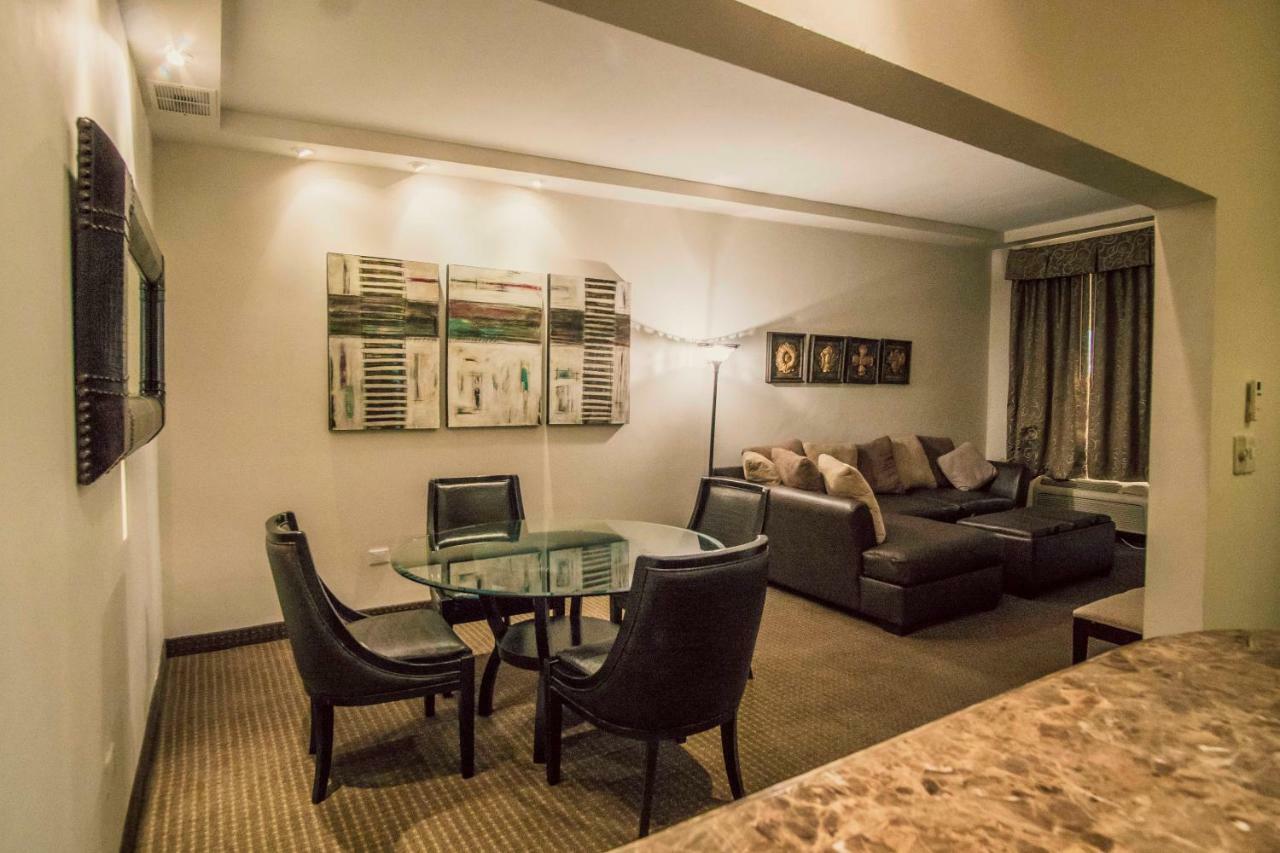 Barrokas Hotel & Suites 피에드라스 네그라스 외부 사진