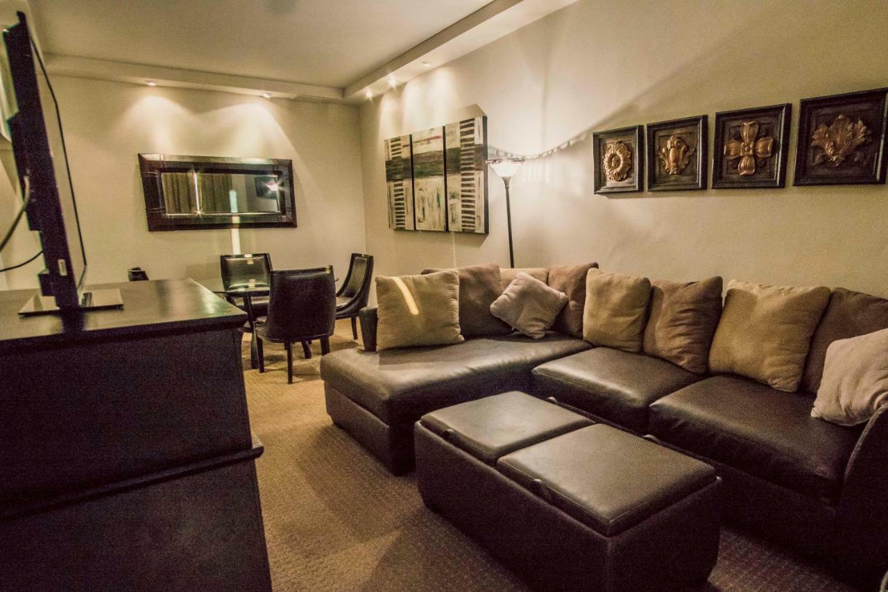 Barrokas Hotel & Suites 피에드라스 네그라스 외부 사진